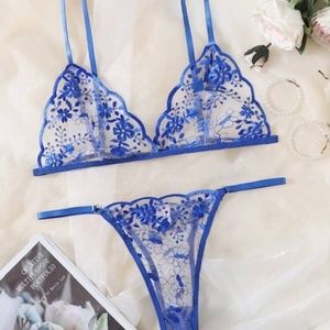 Floral Embroidered Mesh Lingerie Set Sz M